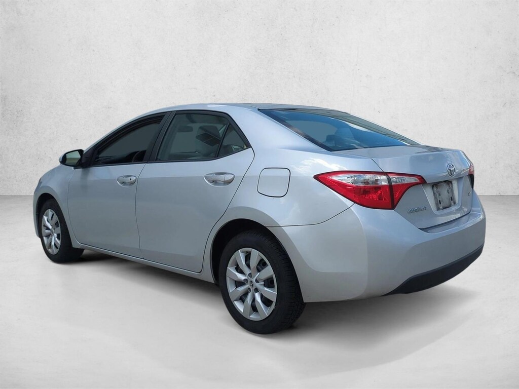 Used 2016 Toyota Corolla LE Sedan