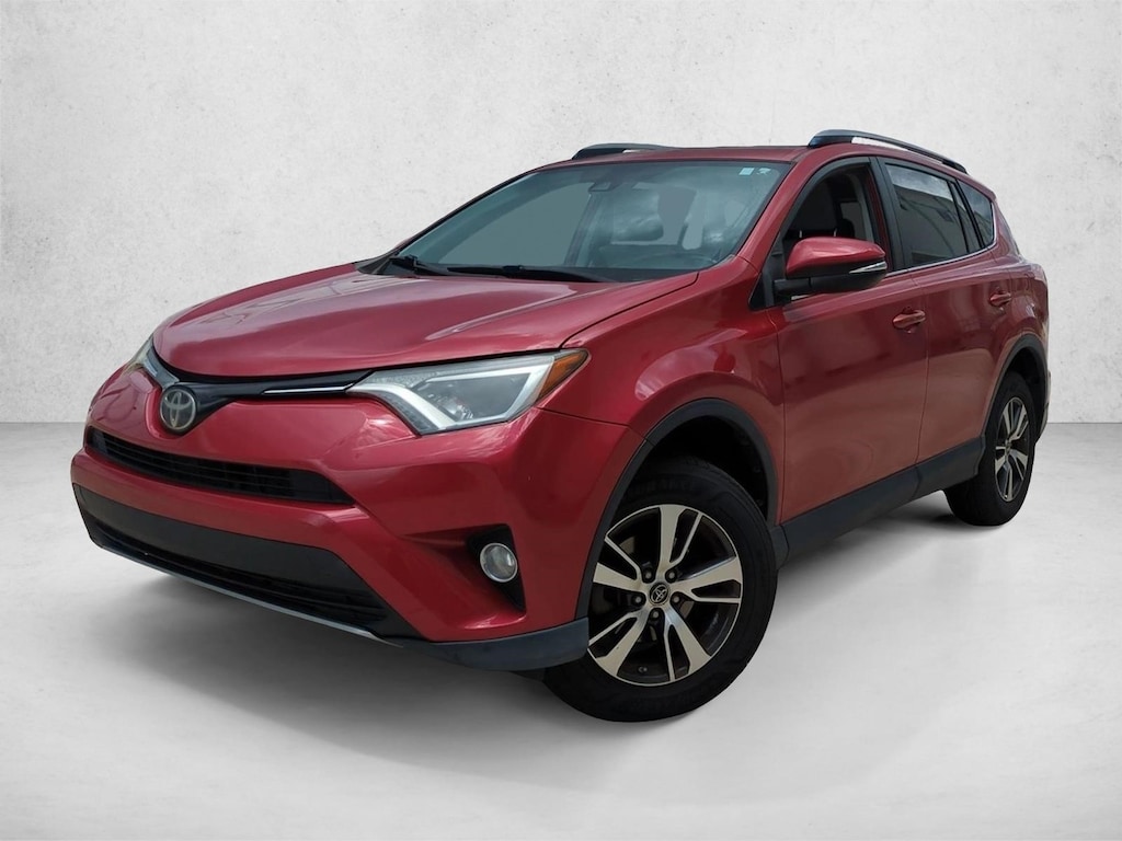 Used 2017 Toyota RAV4 XLE SUV