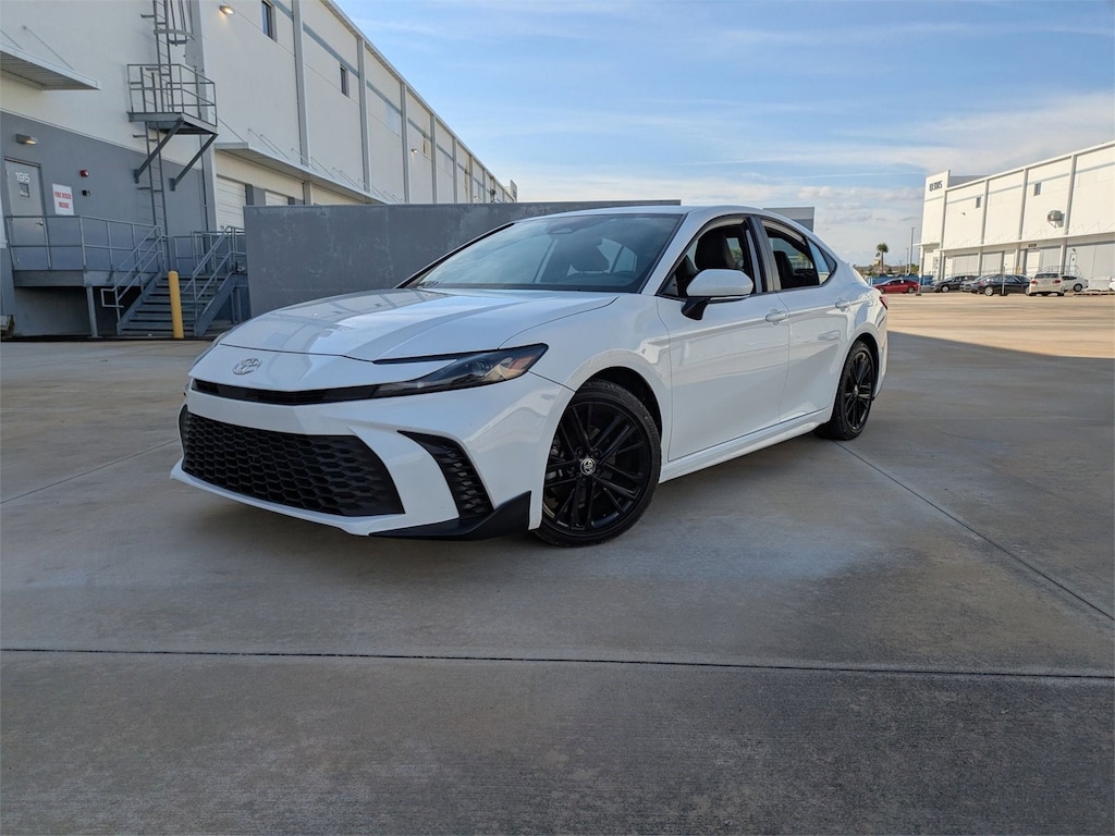Certified 2025 Toyota Camry SE Sedan