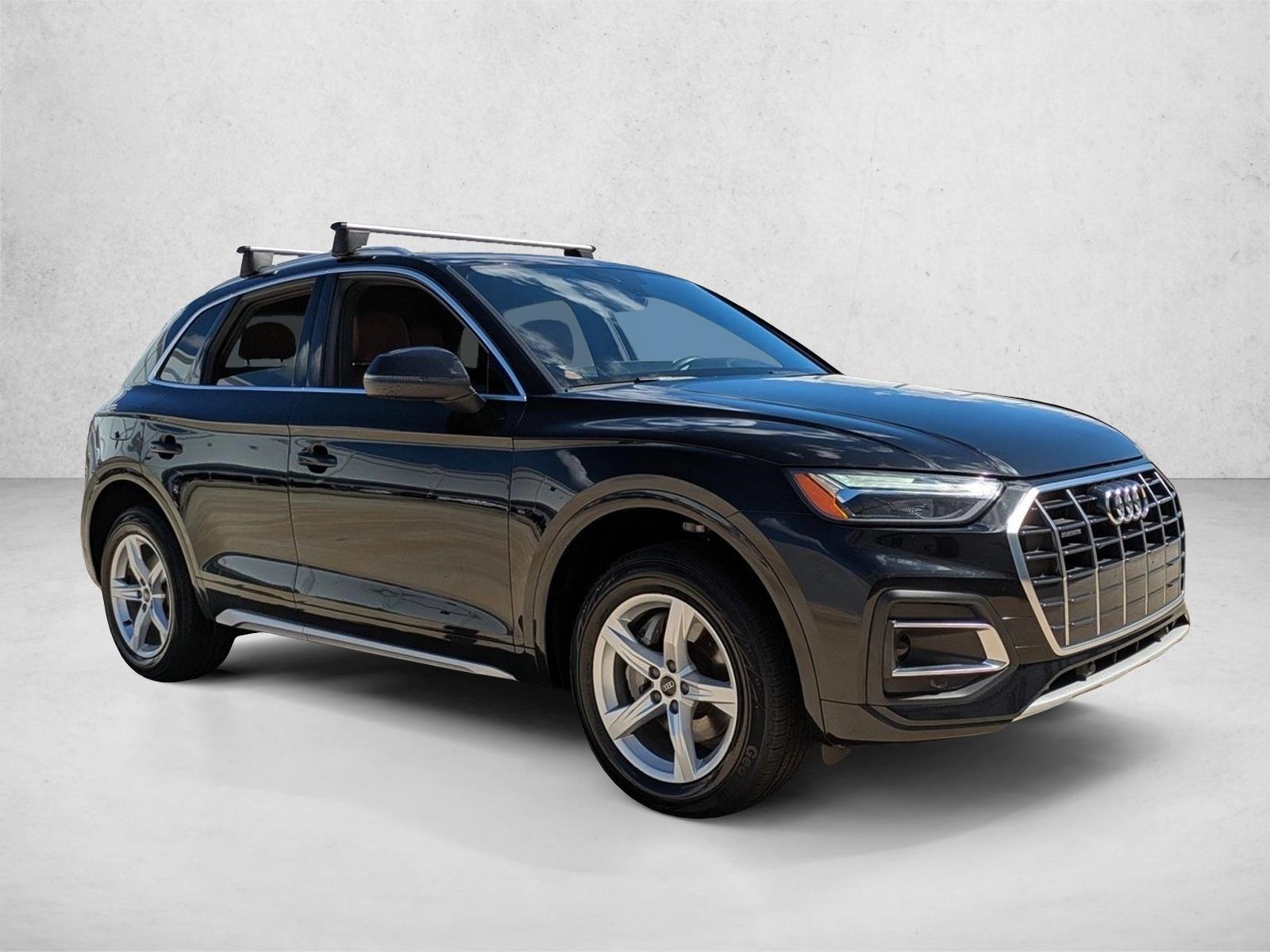 2021 Audi Q5 45 Premium photo 3