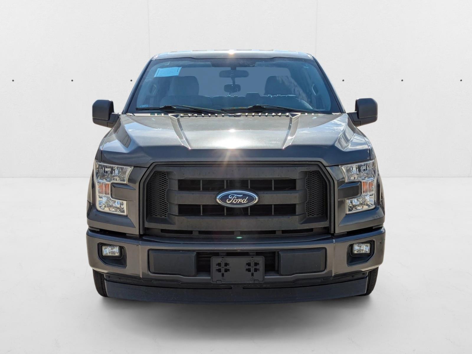 2017 Ford F-150 XL photo 2