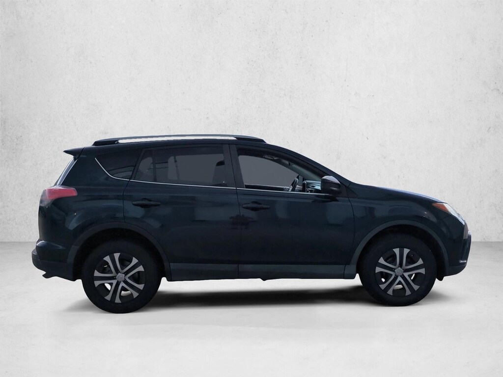 Used 2017 Toyota RAV4 LE SUV