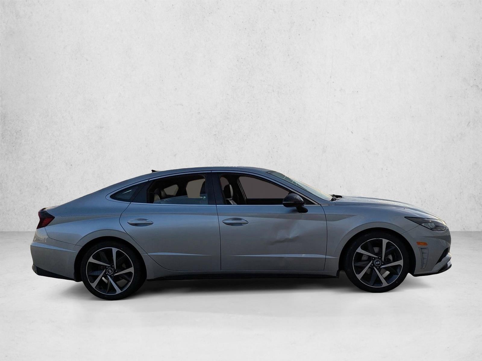 2021 Hyundai Sonata SEL Plus photo 4