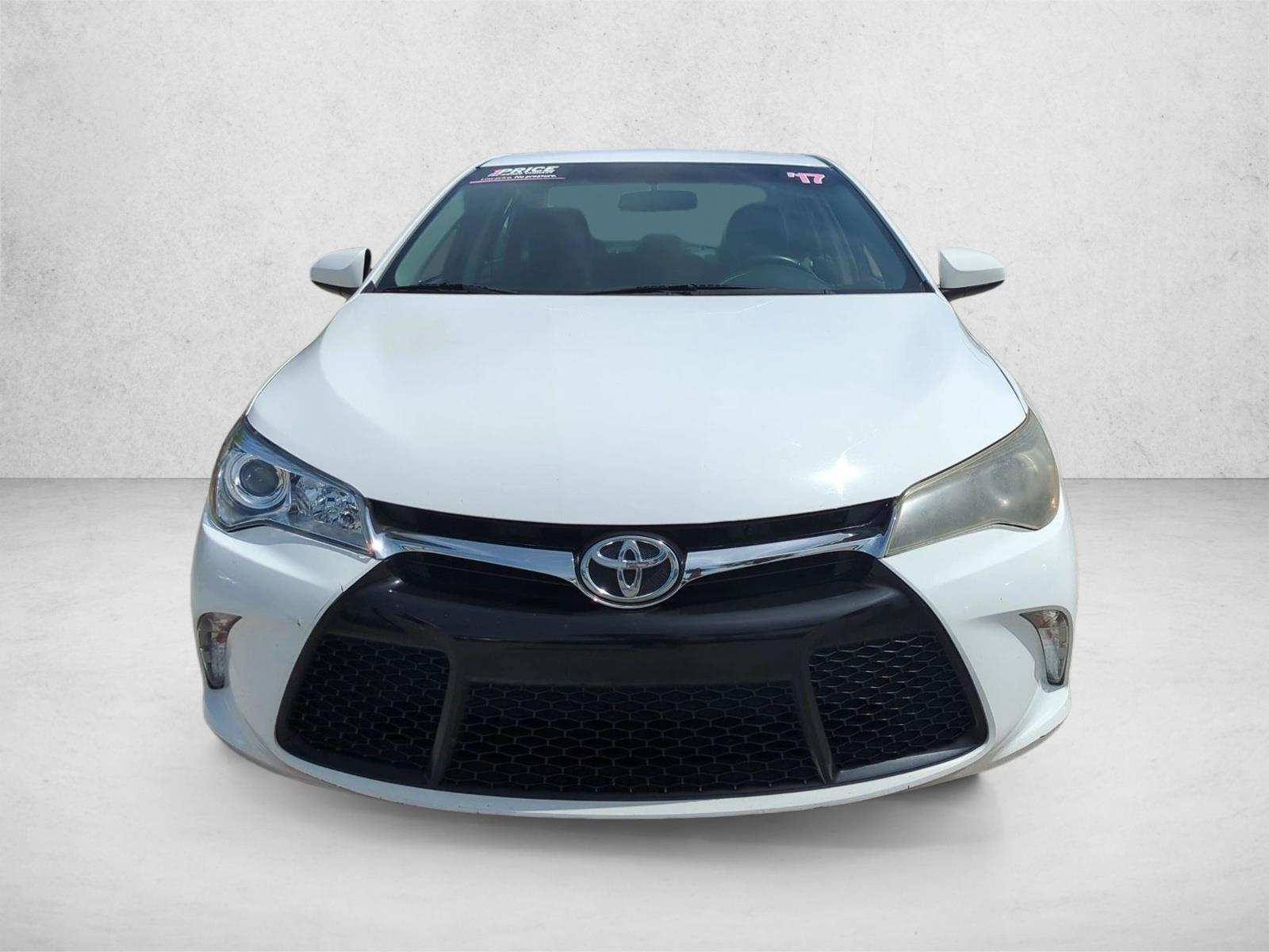 Used 2017 Toyota Camry SE with VIN 4T1BF1FK4HU422309 for sale in Winter Park, FL