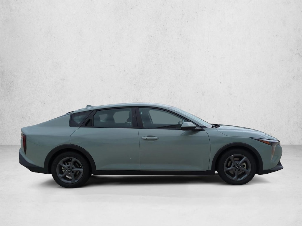 Used 2025 Kia K4 LXS Sedan