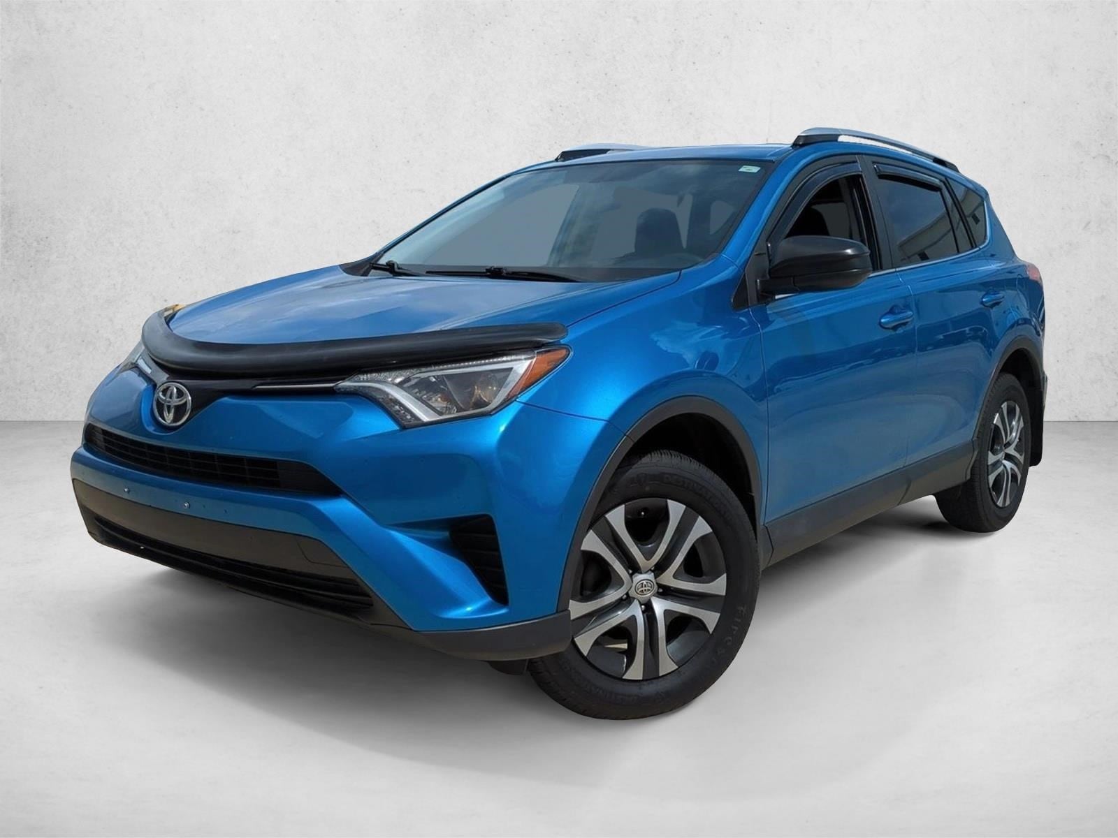 2016 Toyota RAV4 LE AWD's photo
