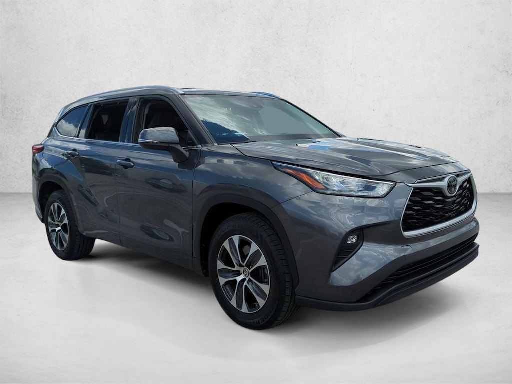 Certified 2020 Toyota Highlander XLE SUV