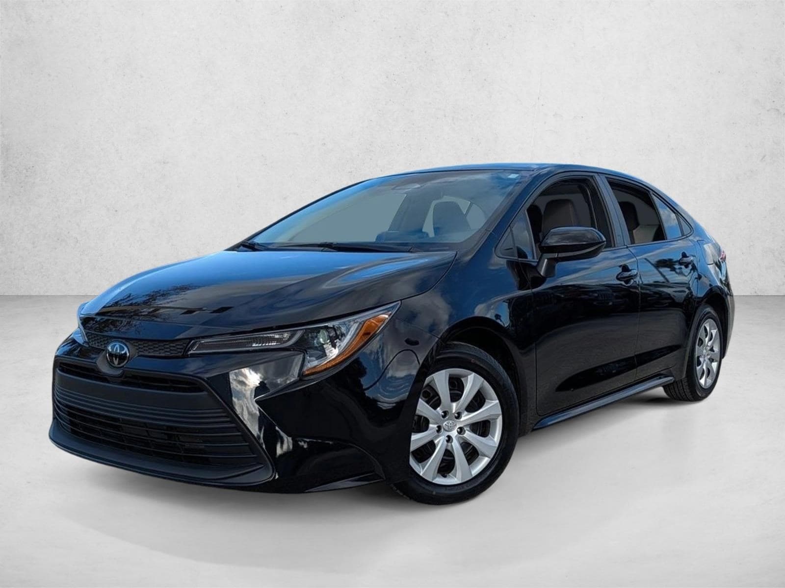 2023 Toyota Corolla LE's photo