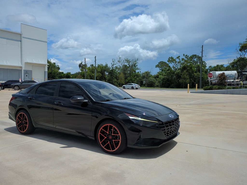 Used 2021 Hyundai Elantra SEL Sedan