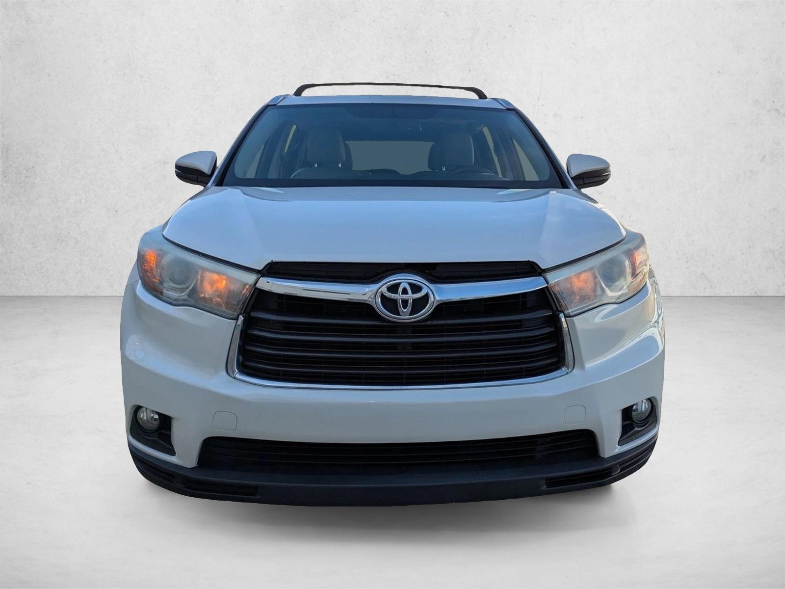 Used 2015 Toyota Highlander XLE with VIN 5TDKKRFH6FS058236 for sale in Winter Park, FL