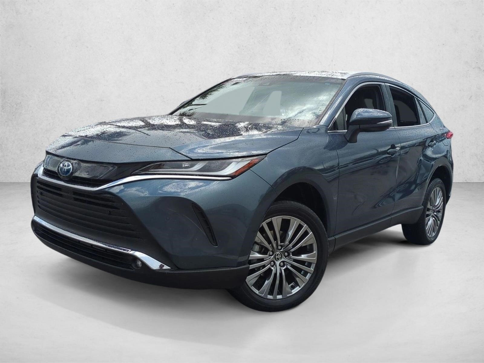 2024 Toyota Venza XLE