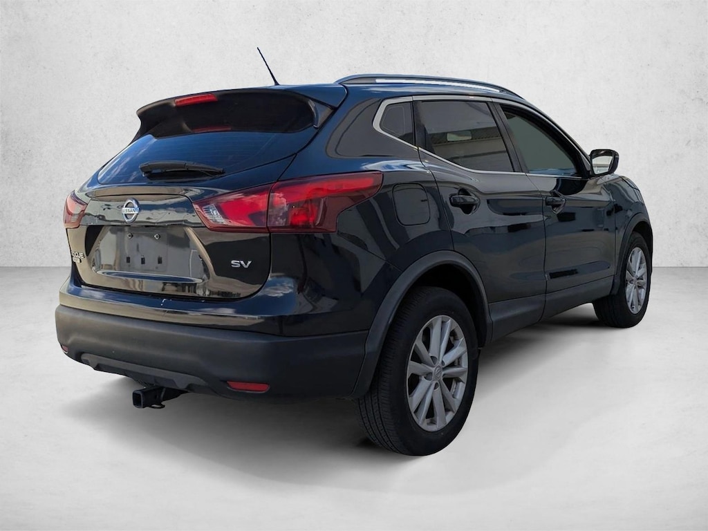 Used 2017 Nissan Rogue Sport SV SUV