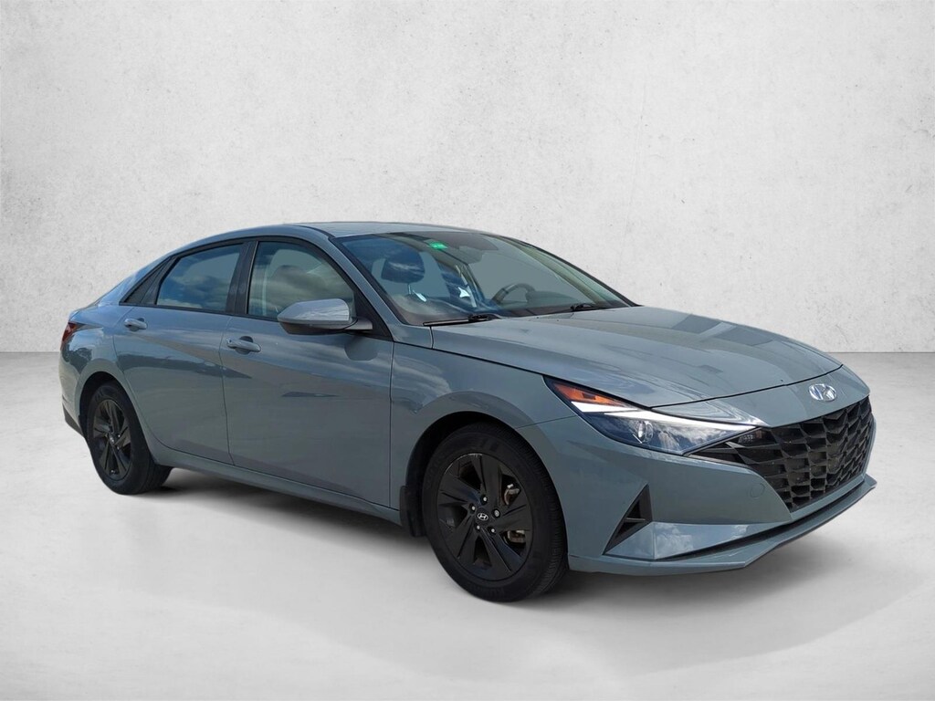 Used 2023 Hyundai Elantra SEL Sedan