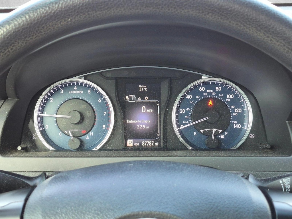 Used 2016 Toyota Camry LE Sedan