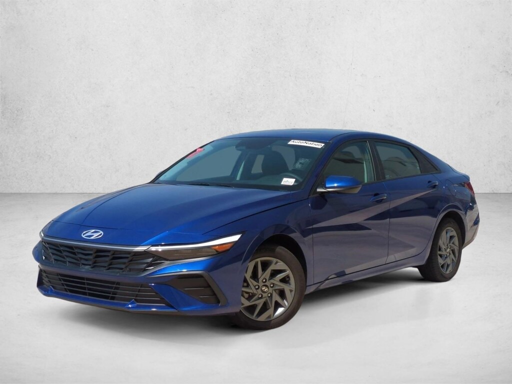 Used 2024 Hyundai Elantra SEL Sedan
