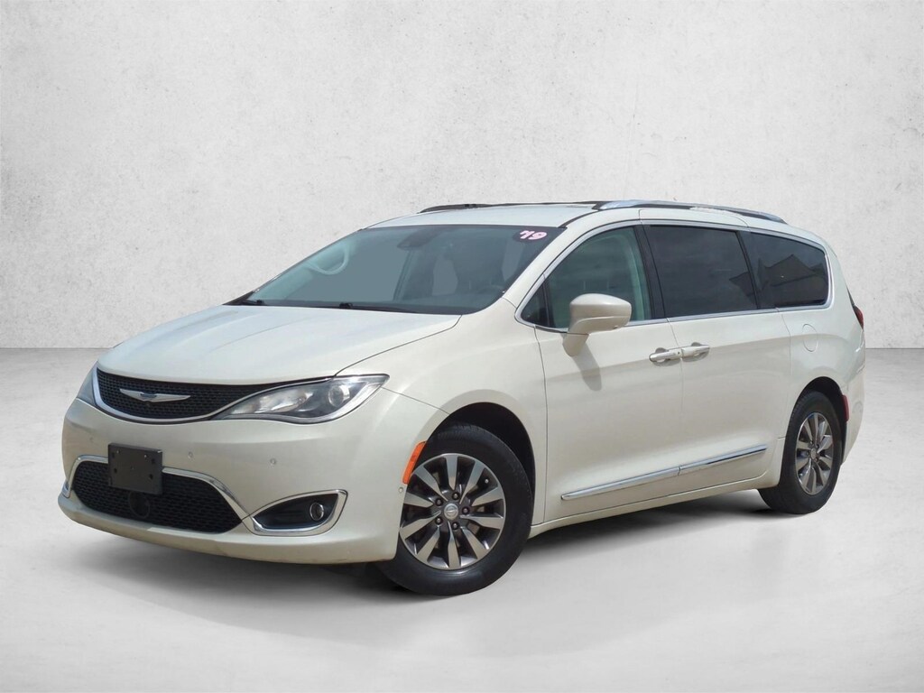 Used 2019 Chrysler Pacifica Touring L Plus Van Passenger Van