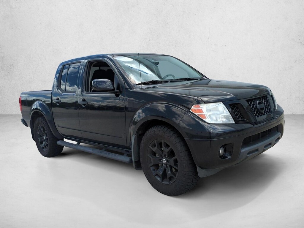 Used 2020 Nissan Frontier SV Truck Crew Cab