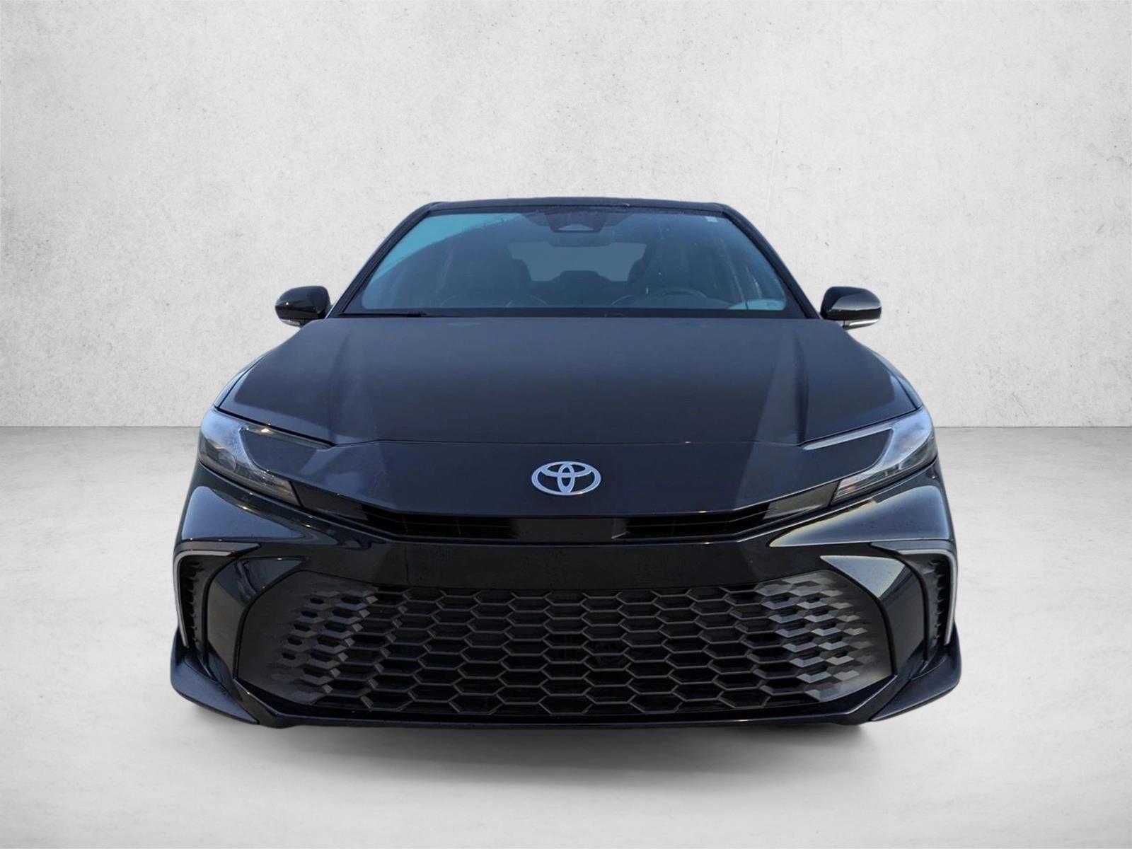 2025 Toyota Camry SE photo 2