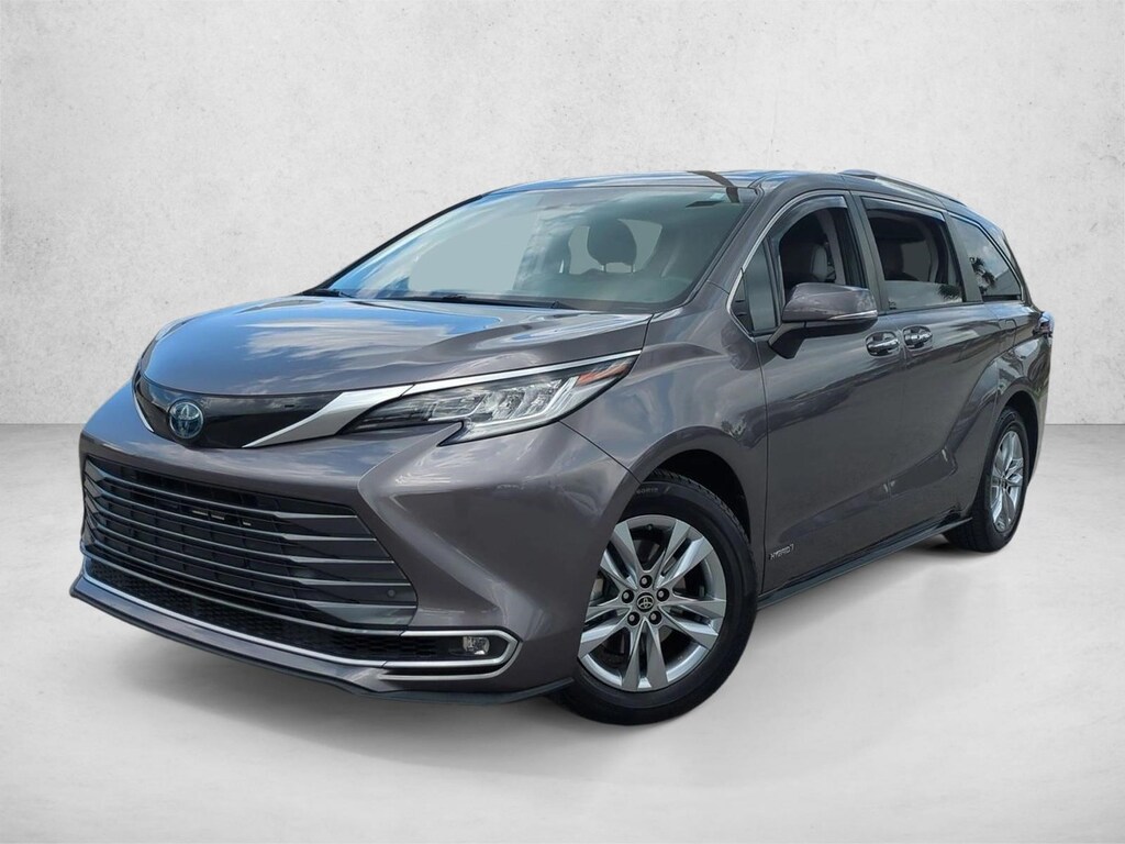 Used 2021 Toyota Sienna Limited 7 Passenger Van