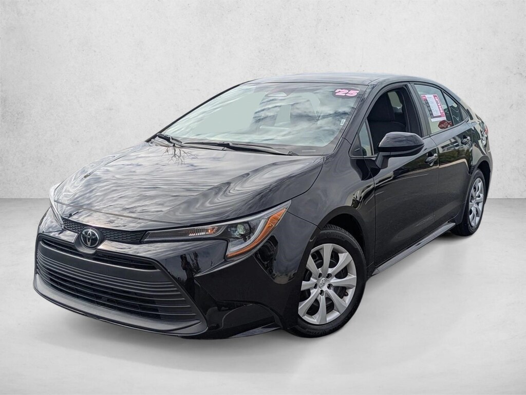 Used 2025 Toyota Corolla LE Sedan