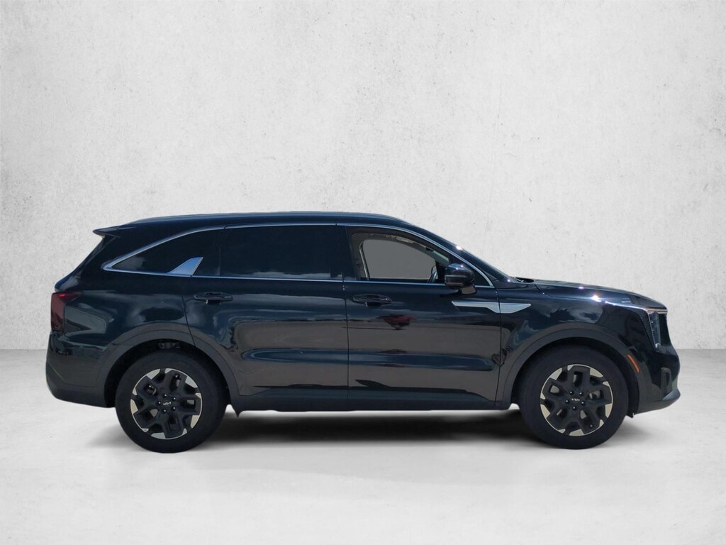 Used 2024 Kia Sorento S SUV