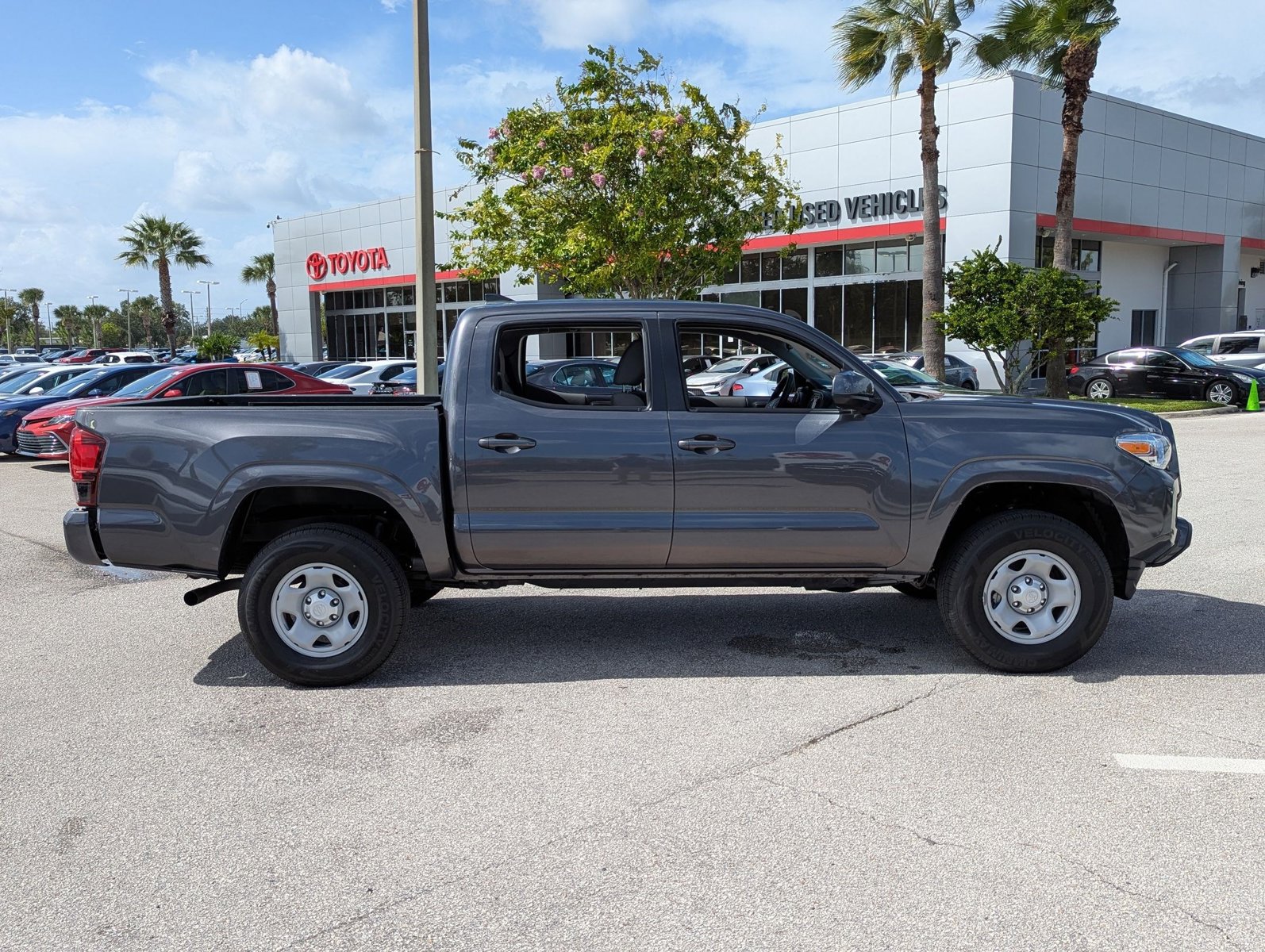2019 Toyota Tacoma SR Double Cab photo 4