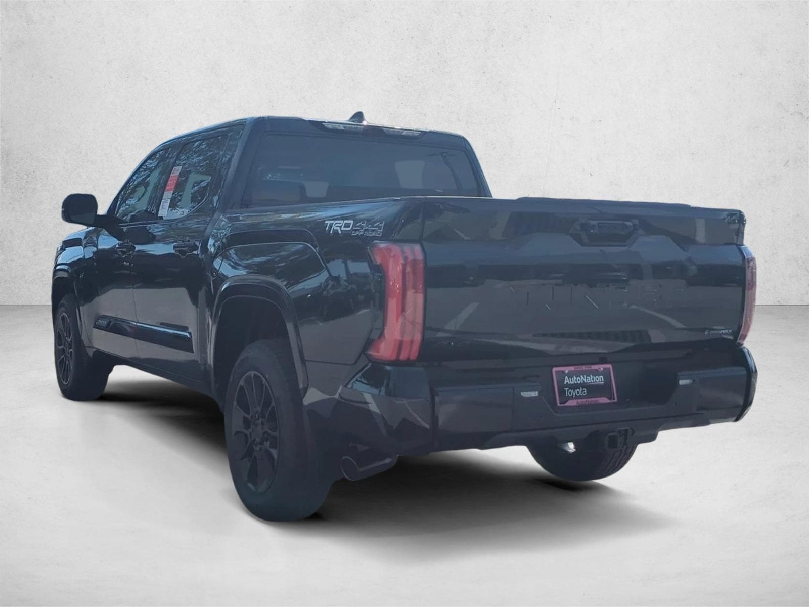 2025 Toyota Tundra Platinum - Photo 9
