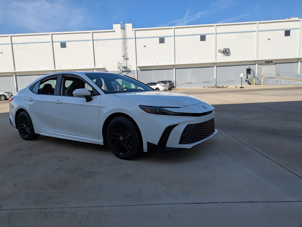 Certified 2025 Toyota Camry SE Sedan