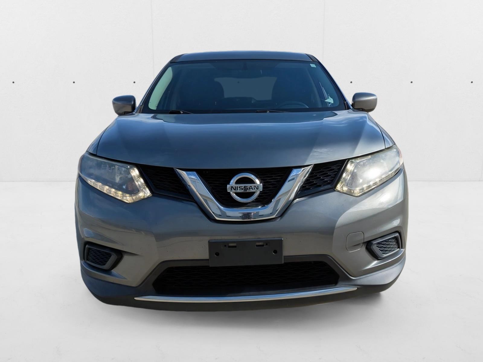2016 Nissan Rogue S photo 2
