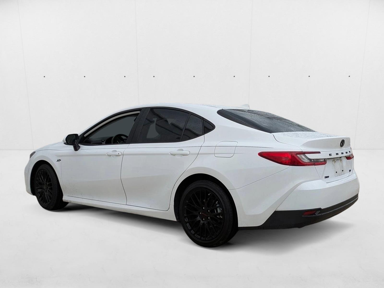 2025 Toyota Camry LE photo 4