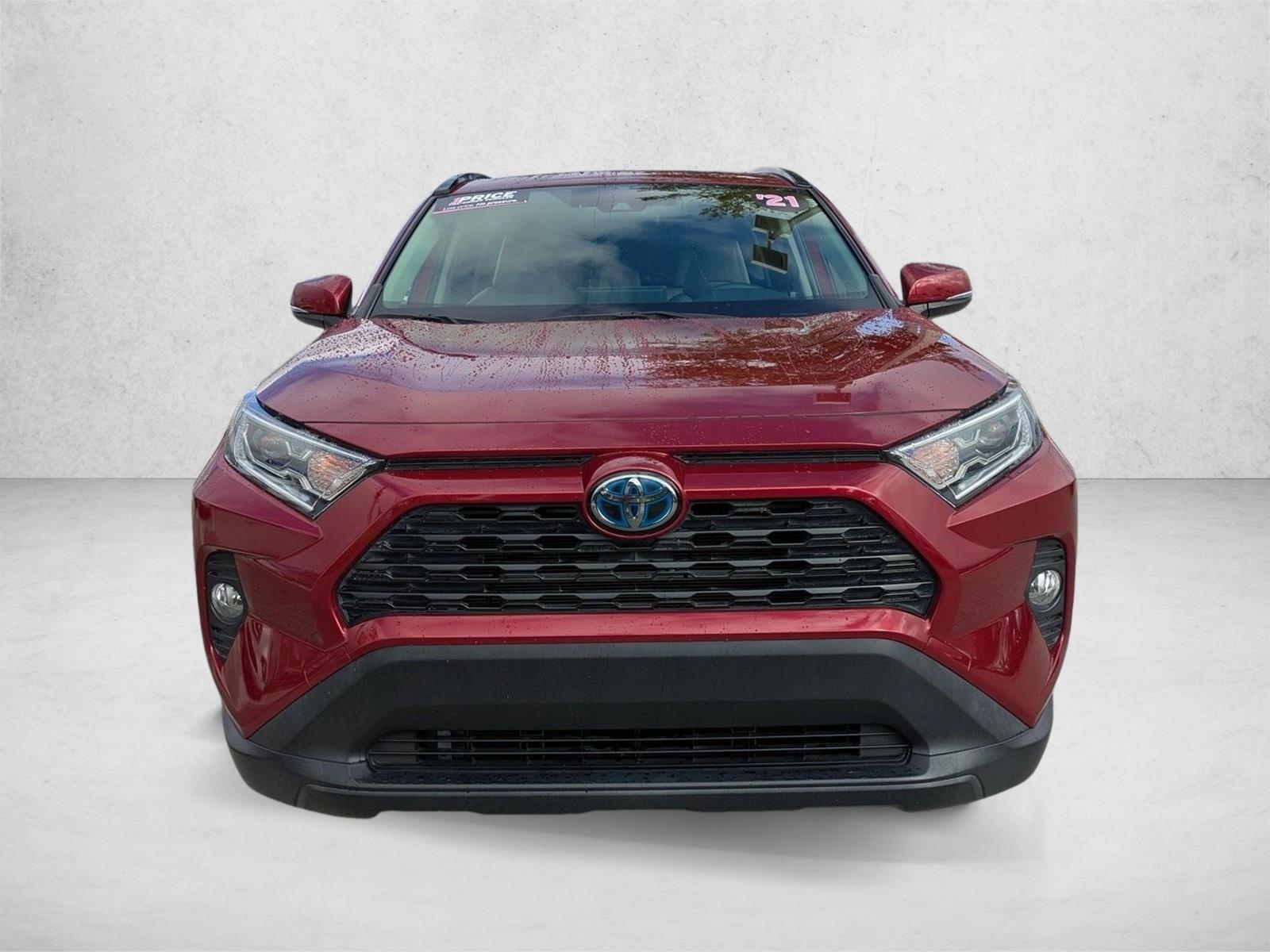 2021 Toyota RAV4 Hybrid XLE Premium photo 2