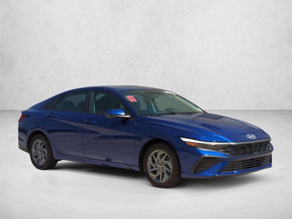 Used 2024 Hyundai Elantra SEL Sedan