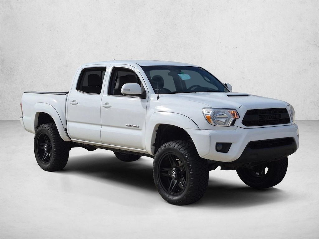 Used 2014 Toyota Tacoma PreRunner V6 Truck Double Cab