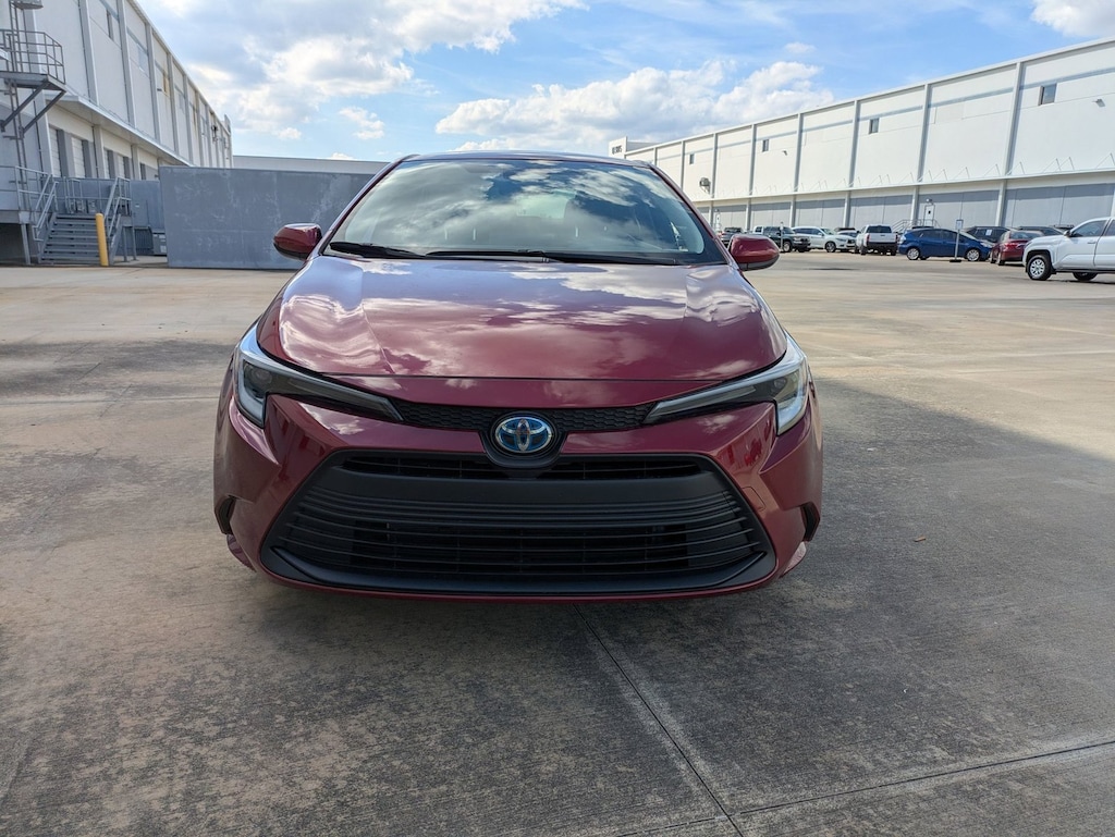 Certified 2025 Toyota Corolla Hybrid LE Sedan