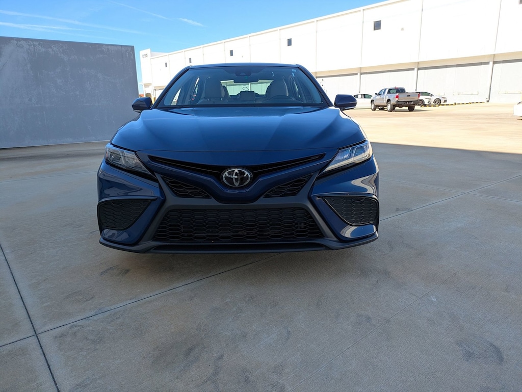 Used 2024 Toyota Camry SE Sedan