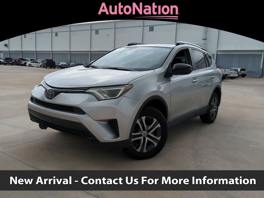 Used 2018 Toyota RAV4 LE SUV