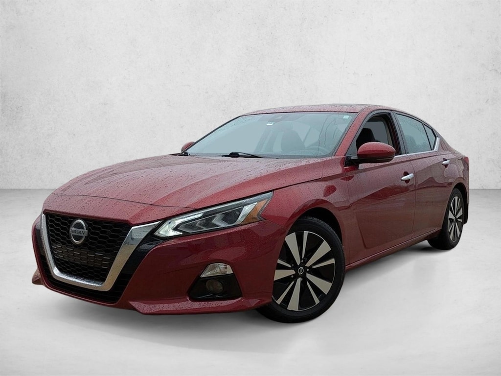 Used 2020 Nissan Altima 2.5 SL Sedan