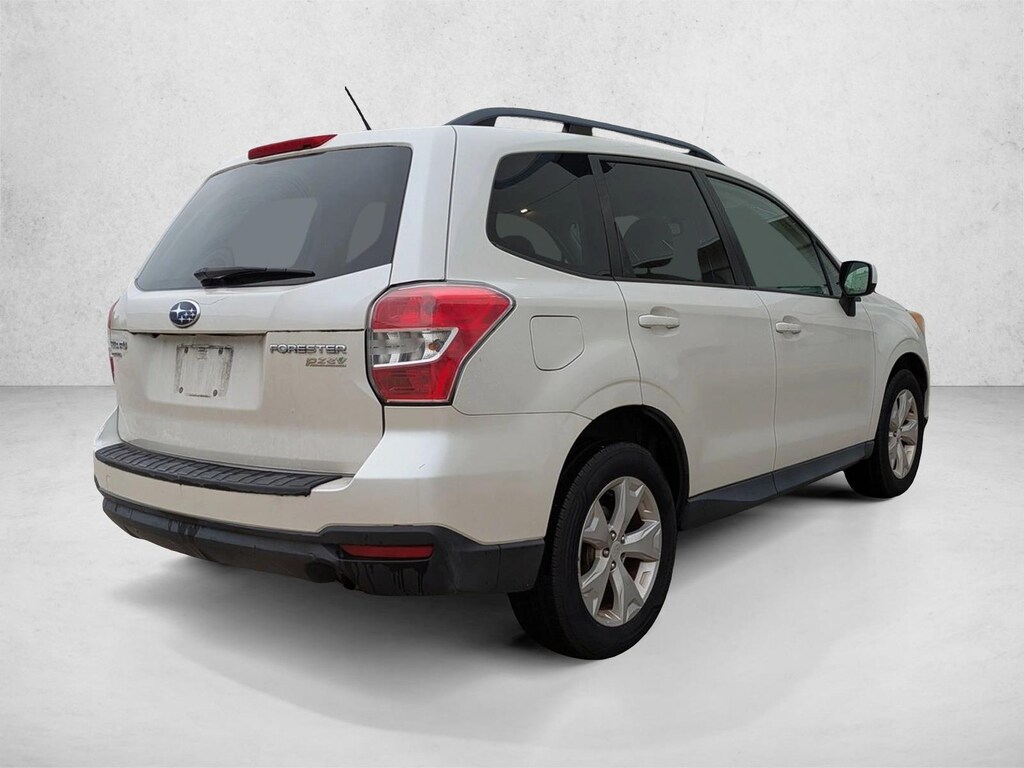 Used 2015 Subaru Forester 2.5i Premium (CVT) SUV