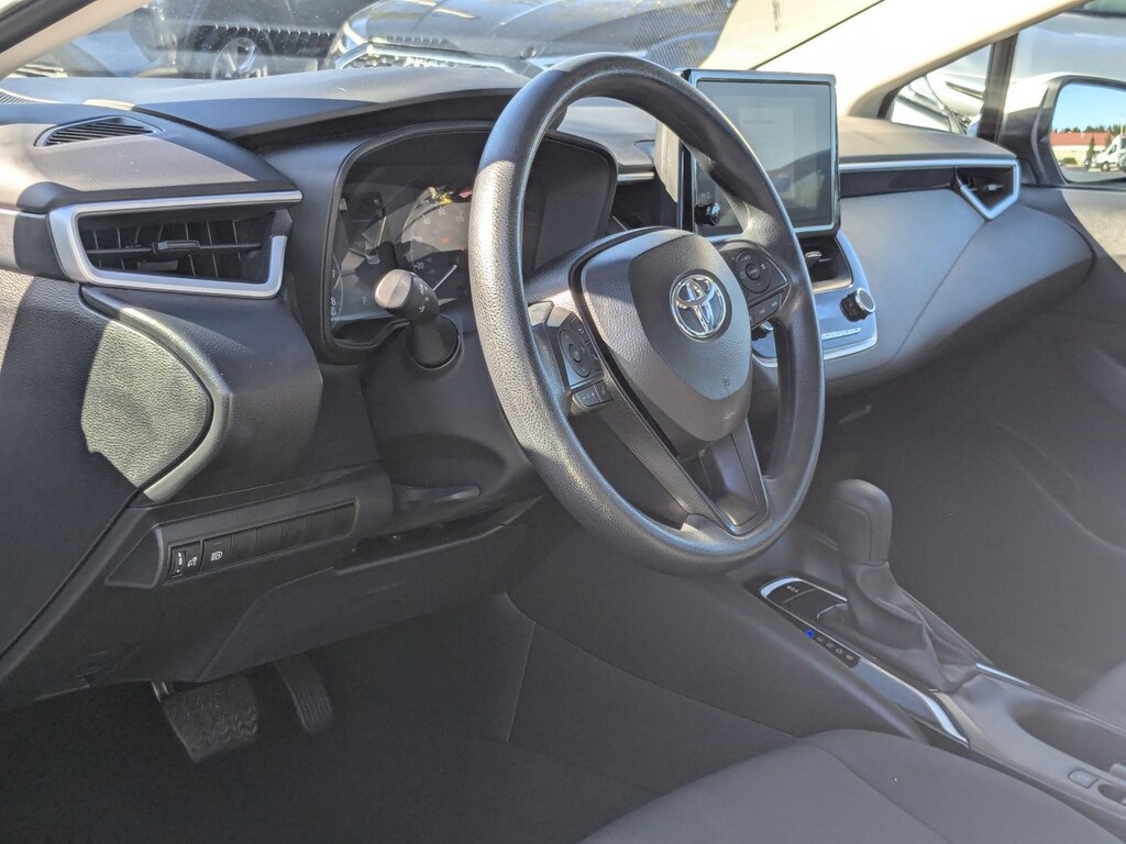 Used 2025 Toyota Corolla LE Sedan