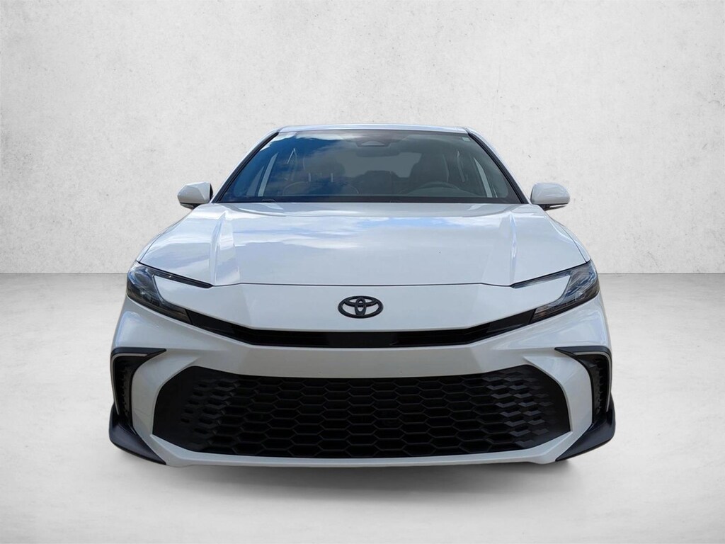 Used 2025 Toyota Camry SE Sedan