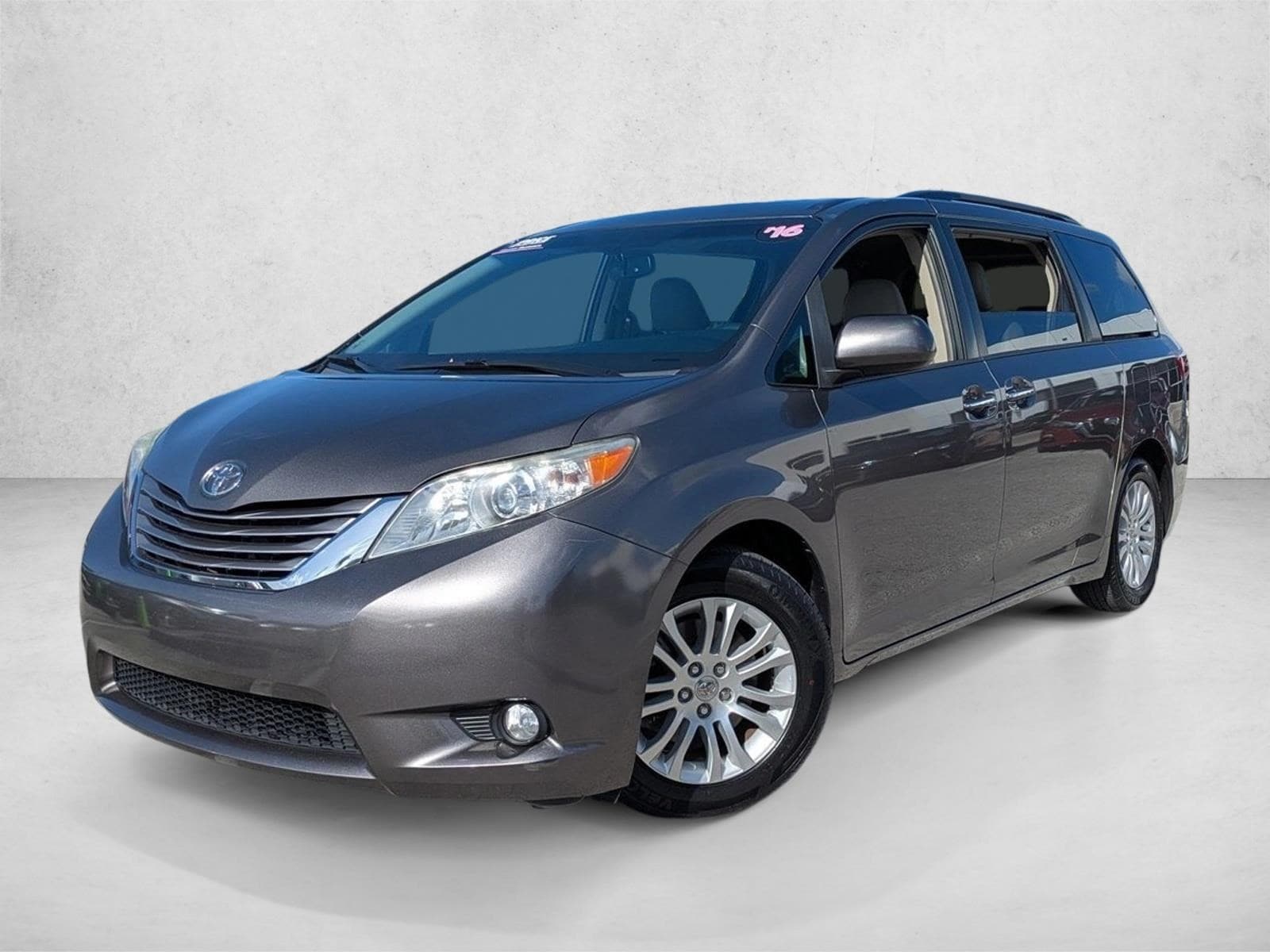 2016 Toyota Sienna