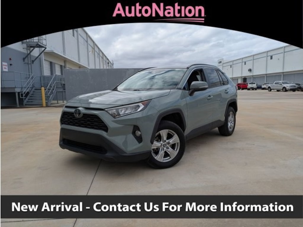 Used 2020 Toyota RAV4 XLE SUV