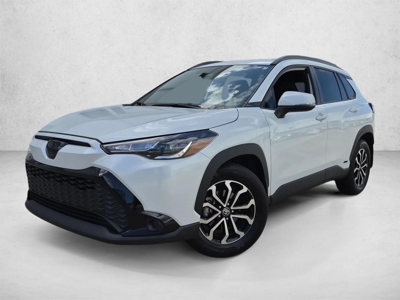  Toyota Corolla Cross Hybrid