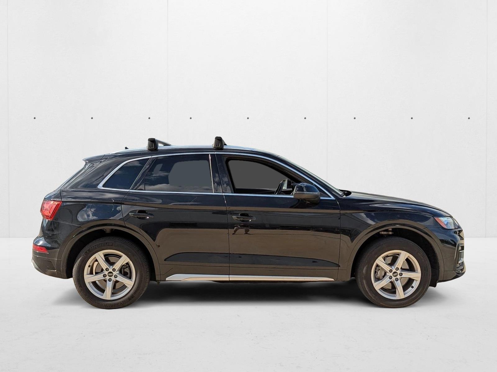 2021 Audi Q5 45 Premium photo 4