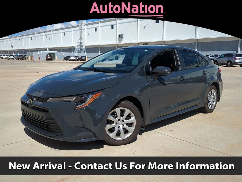 Used 2025 Toyota Corolla LE Sedan