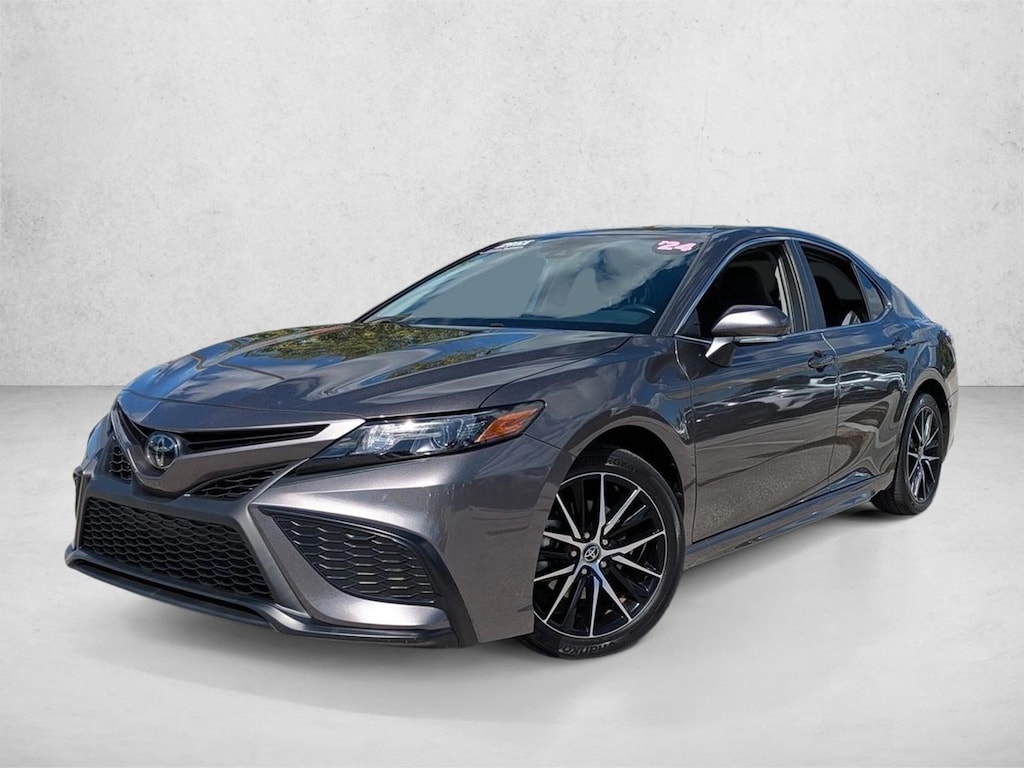 Used 2024 Toyota Camry SE Sedan