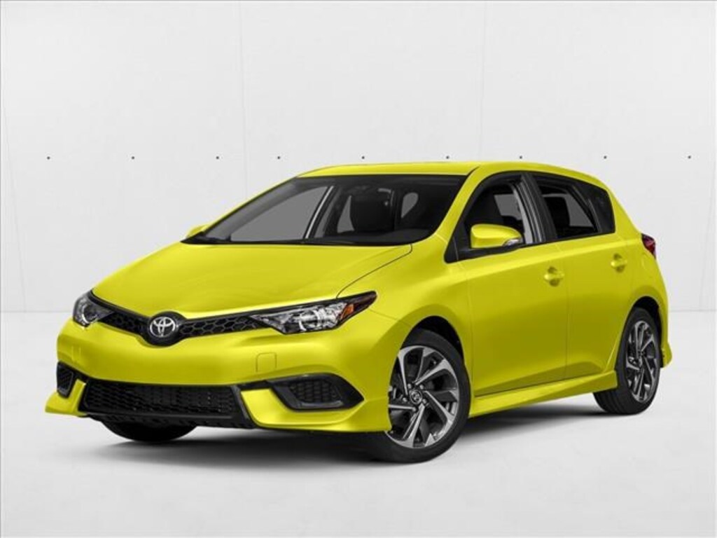 Used 2017 Toyota Corolla iM Base Hatchback