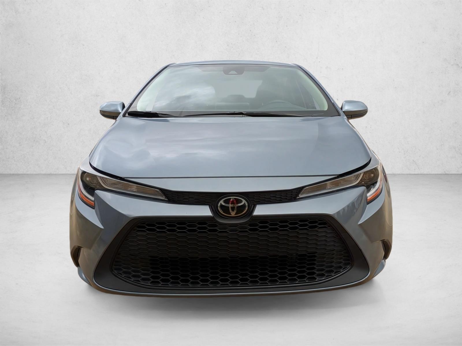 2022 Toyota Corolla LE photo 2