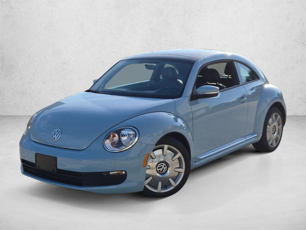 Used 2012 Volkswagen Beetle 2.5L w/PZEV Hatchback