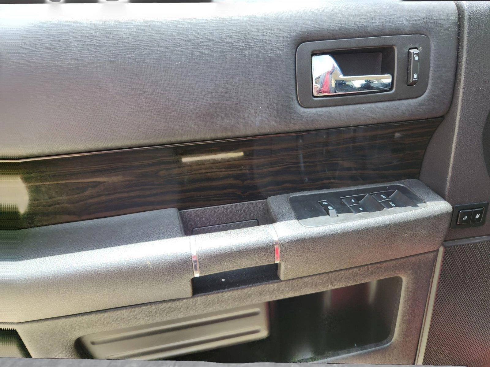 2015 Ford Flex SEL photo 2